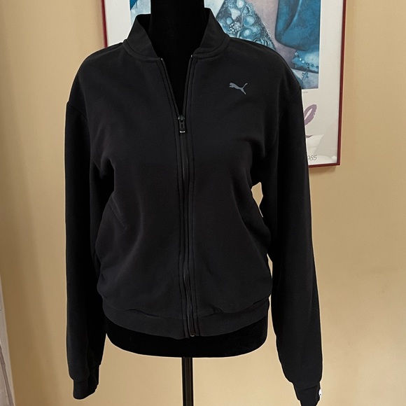 Puma Tops - Black PUMA 2017 Full Zip Crew Sweatshirt EUC - Size XS